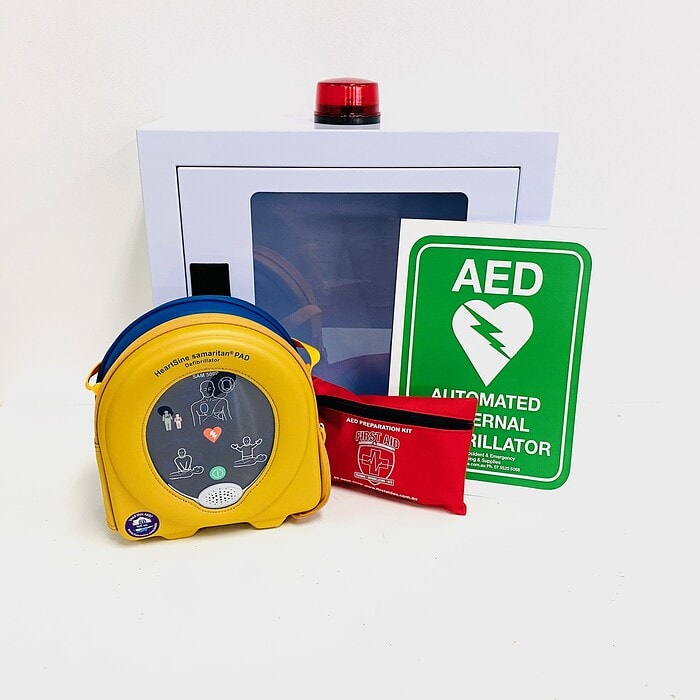Gym Defibrillator Bundle | HeartSine 500P SMART AED - Image 2