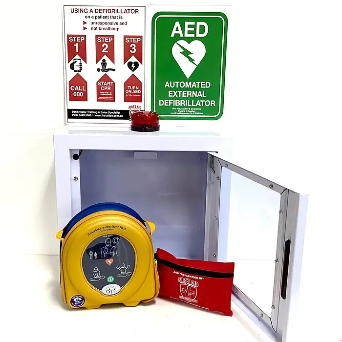 Construction site Defibrillator Bundle School Defibrillator Bundle | Heartsine 500P & Wall Cabinet - Image 2